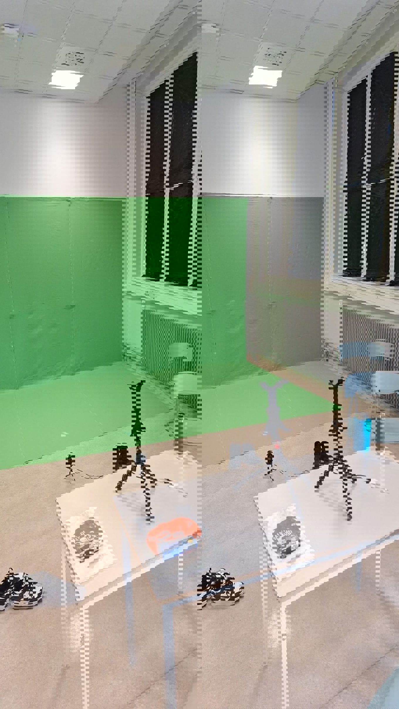 en tabell med objekter på